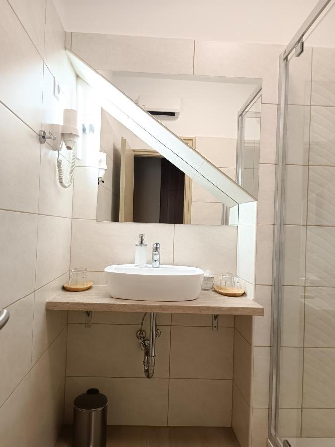 Alfa Hotel ジュール エクステリア 写真