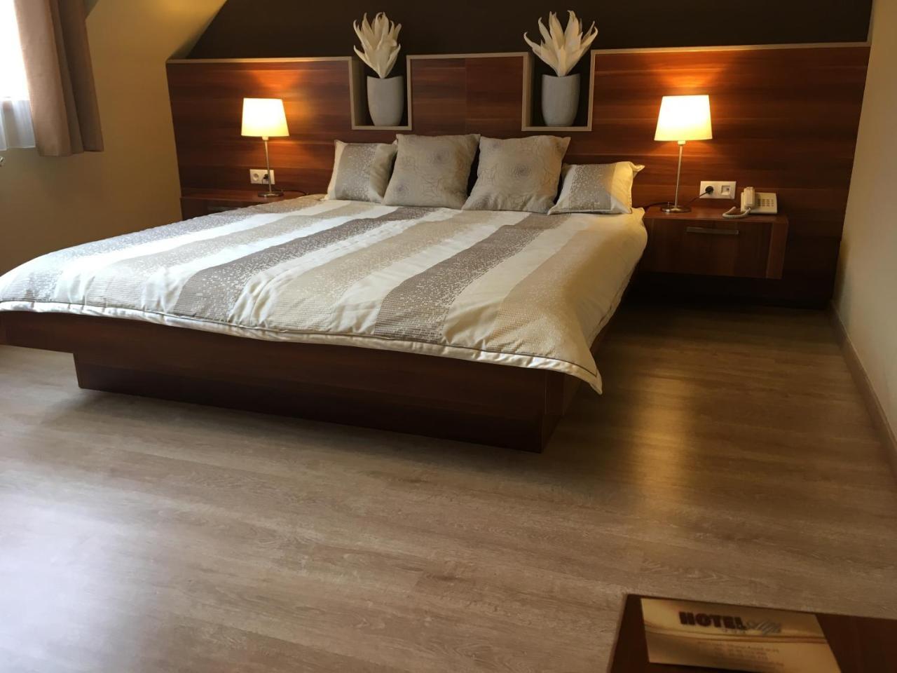 Alfa Hotel ジュール エクステリア 写真